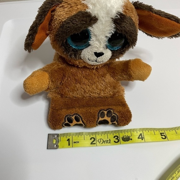 Ty Peek-A-Boo Phone tablet Holder with Screen Cleaner Bottom, Pups - Picture 5 of 6